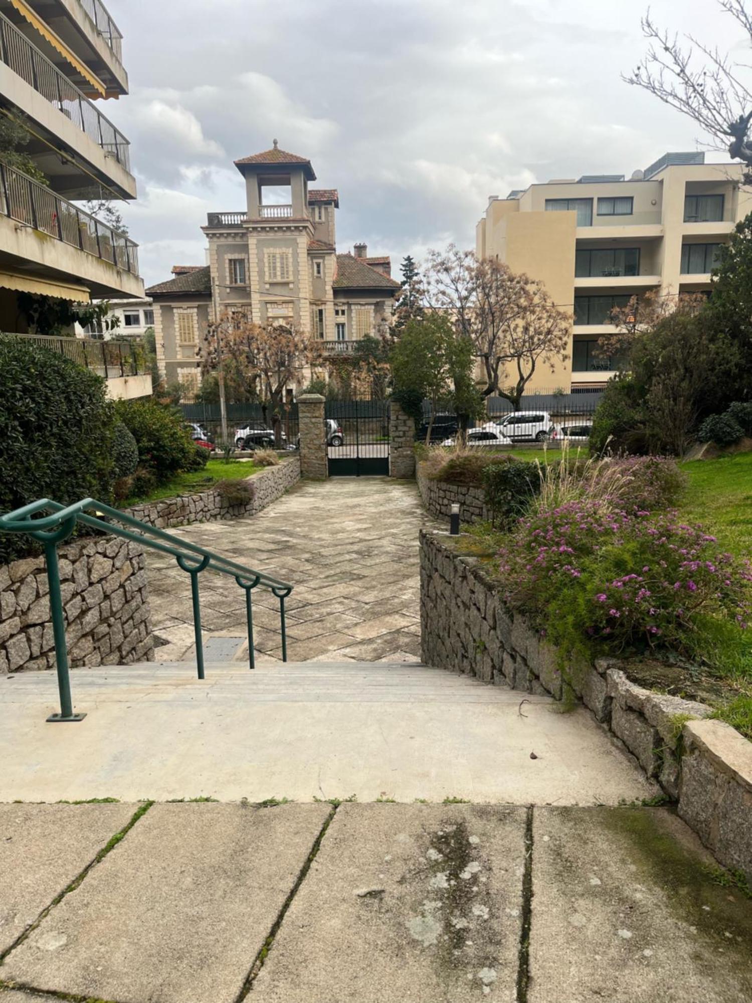 Appartement Douillet En Ville Ajaccio  Zewnętrze zdjęcie